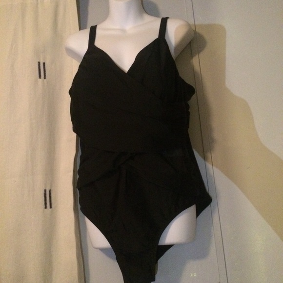 Ava and viv mesh panel one piece - Picture 2 of 5